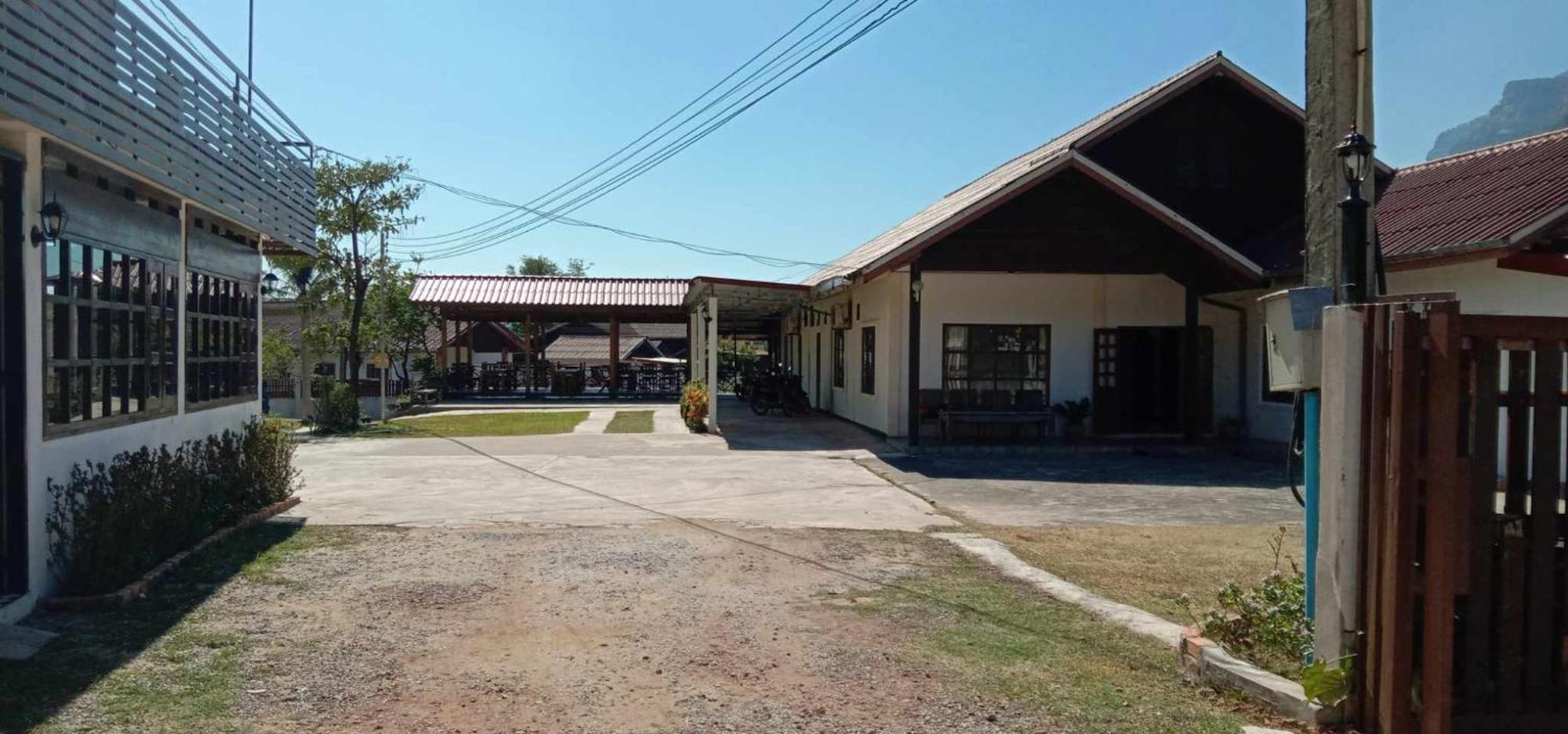 Sanhak Guesthouse 1 Ban Nahin-Nai Bagian luar foto