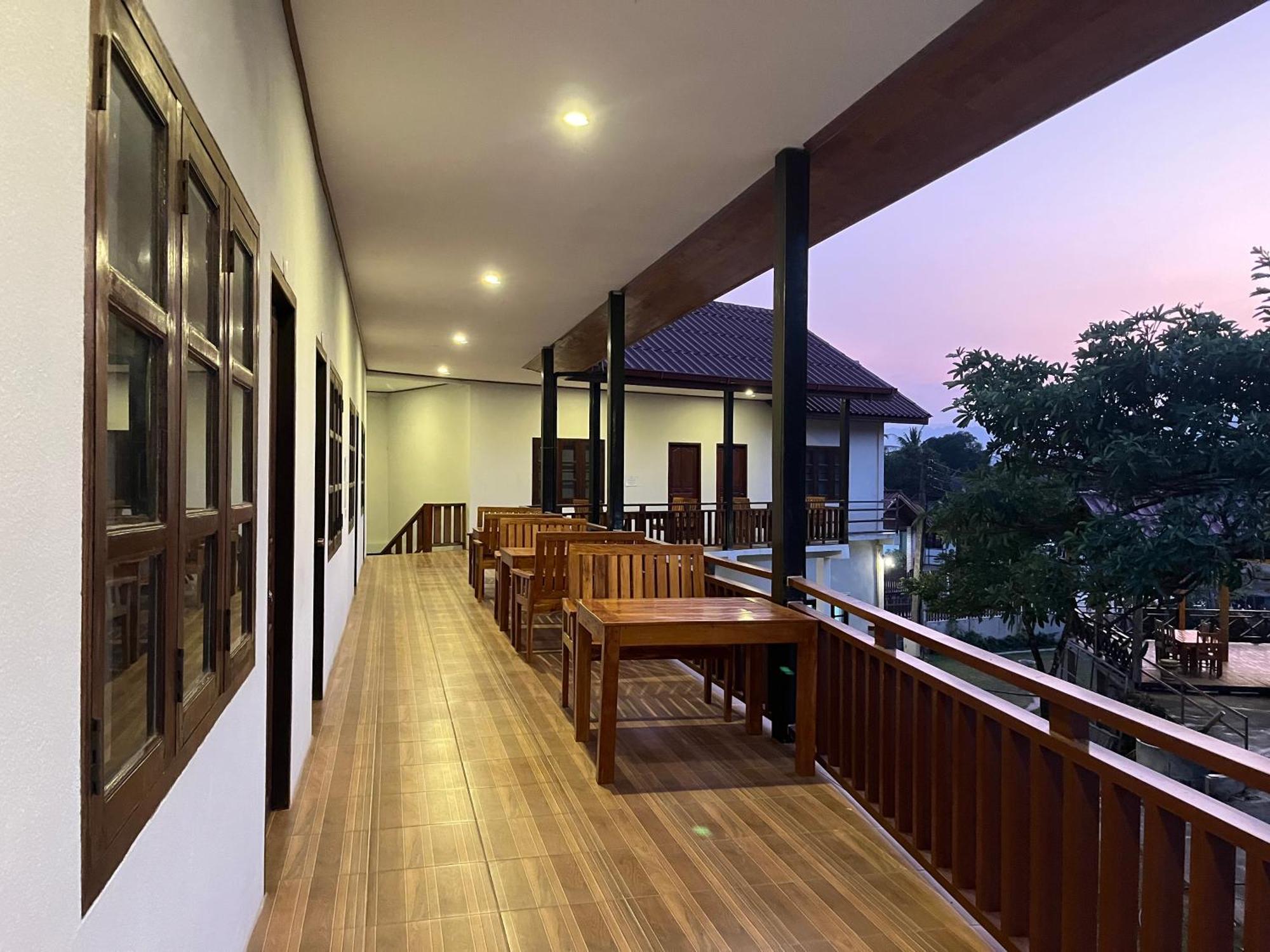 Sanhak Guesthouse 1 Ban Nahin-Nai Bagian luar foto