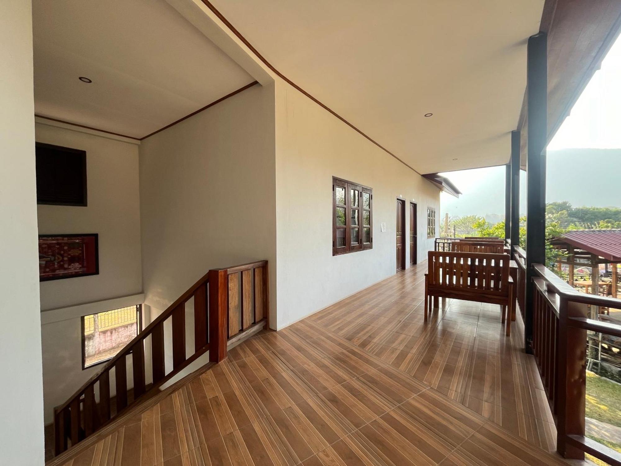 Sanhak Guesthouse 1 Ban Nahin-Nai Bagian luar foto