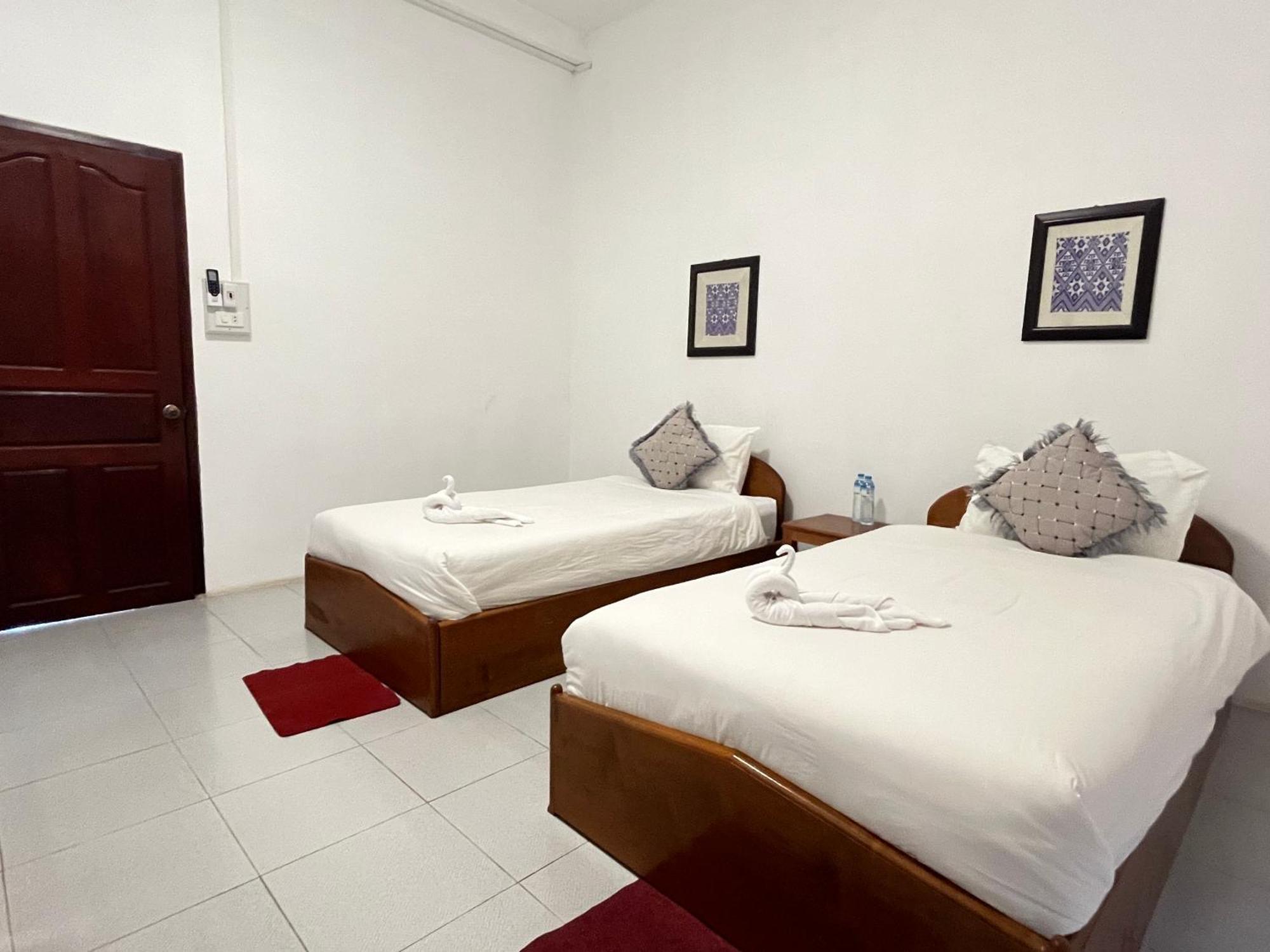 Sanhak Guesthouse 1 Ban Nahin-Nai Bagian luar foto